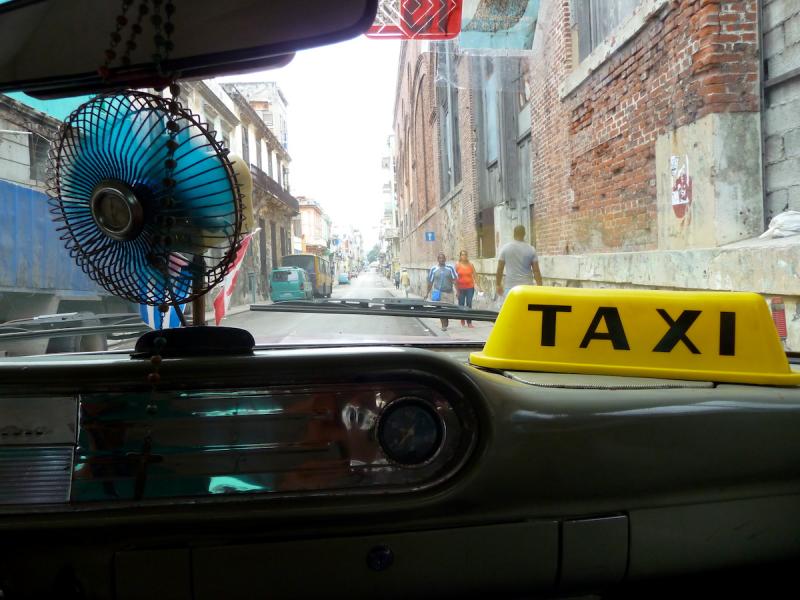 Girare in taxi può rivelarsi un'avventura (photo Terigi & Bianco)