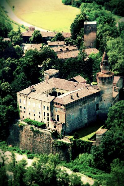 Castello di Rivalta - Credits: www.castellidelducato.it @CastelliDucato