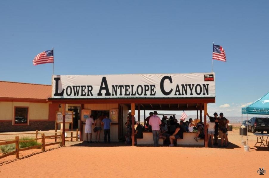 L'ingresso del Lower Antelope Canyon - foto etaoin