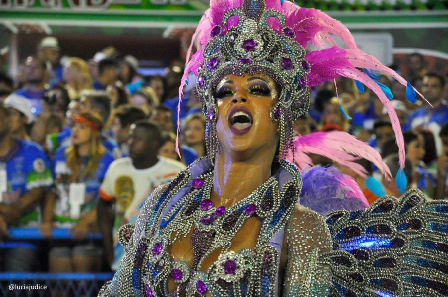 Festa nel sambodromo a Rio de Janeiro
