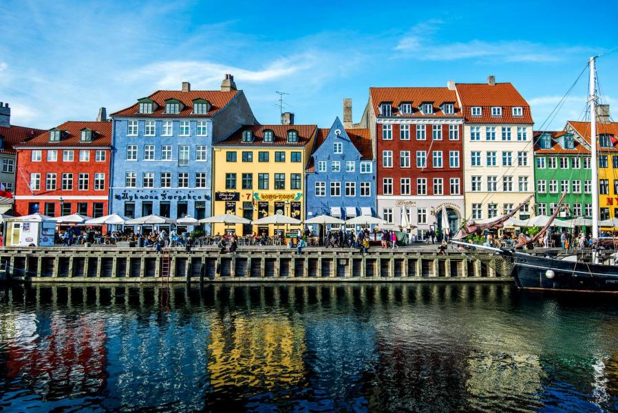 Colorful houses in Nyhavn©Jacob Schjørring & Simon Lau-Copenhagen Media Center